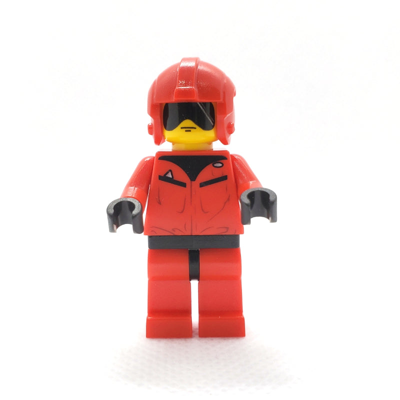 fig-000259 – T-16 Skyhopper Pilot, Red Outfit, Yellow Skin