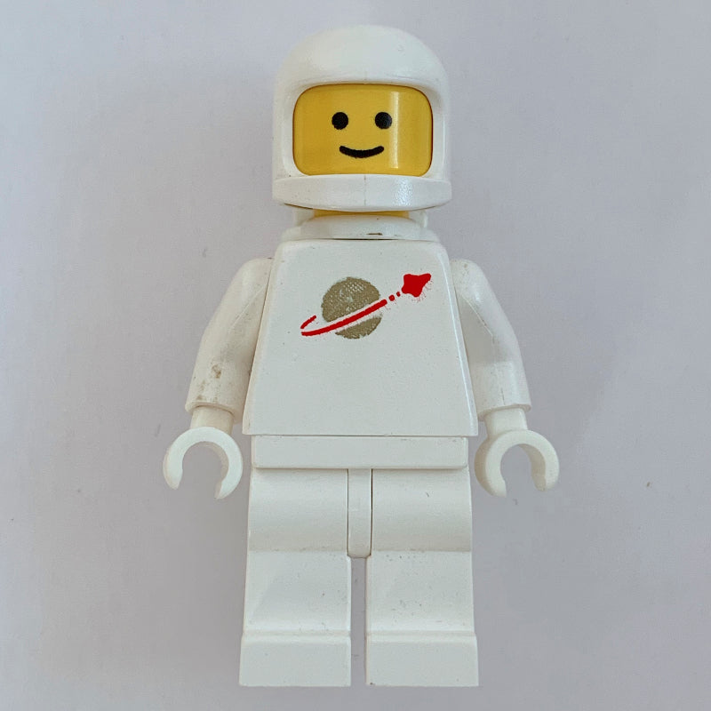 fig-000263 – Classic Spaceman, White with Airtanks (3842b Helmet)