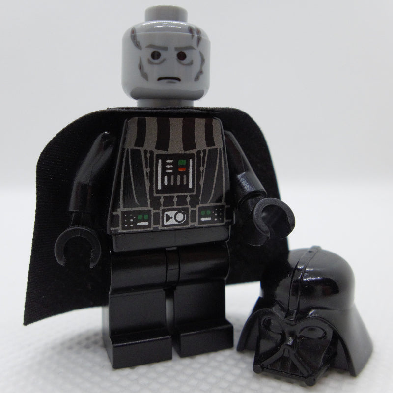 fig-000516 – Darth Vader, Light Bluish Gray Skin, Scarred Right Cheek, Eyebrows