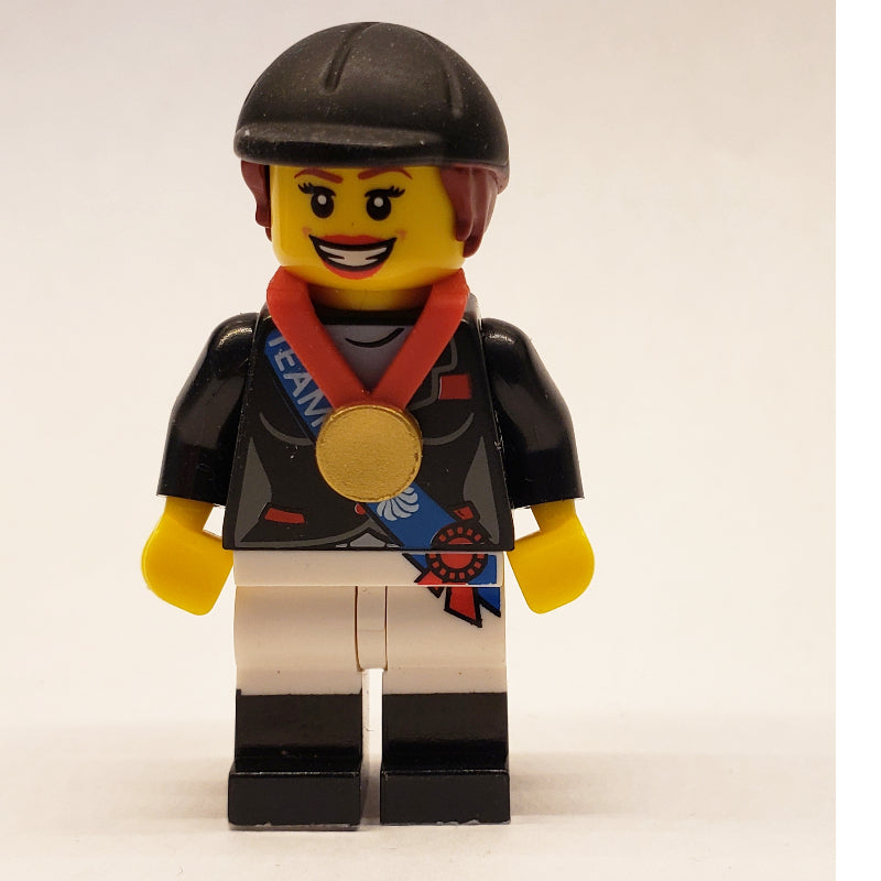 fig-000545 – Horseback Rider, Team GB (CMF)