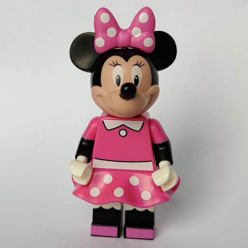 fig-000574 – Minnie Mouse with Dark Pink with White Spots Dress and Bow (CMF)