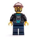 fig-000618 – Man, Black Jacket, Dark Blue Legs, Reddish Brown Flat Cap