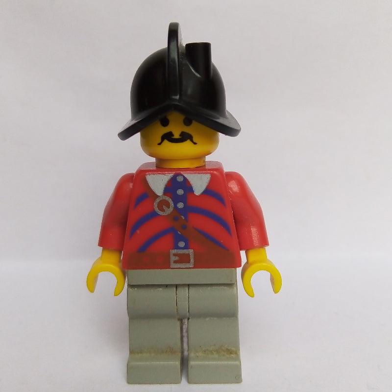 fig-000668 – Soldier (Imperial Armada) - Red