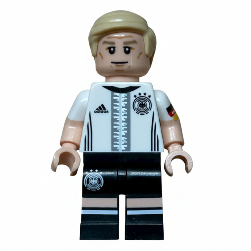 fig-000702 – Bastian Schweinsteiger (CMF)