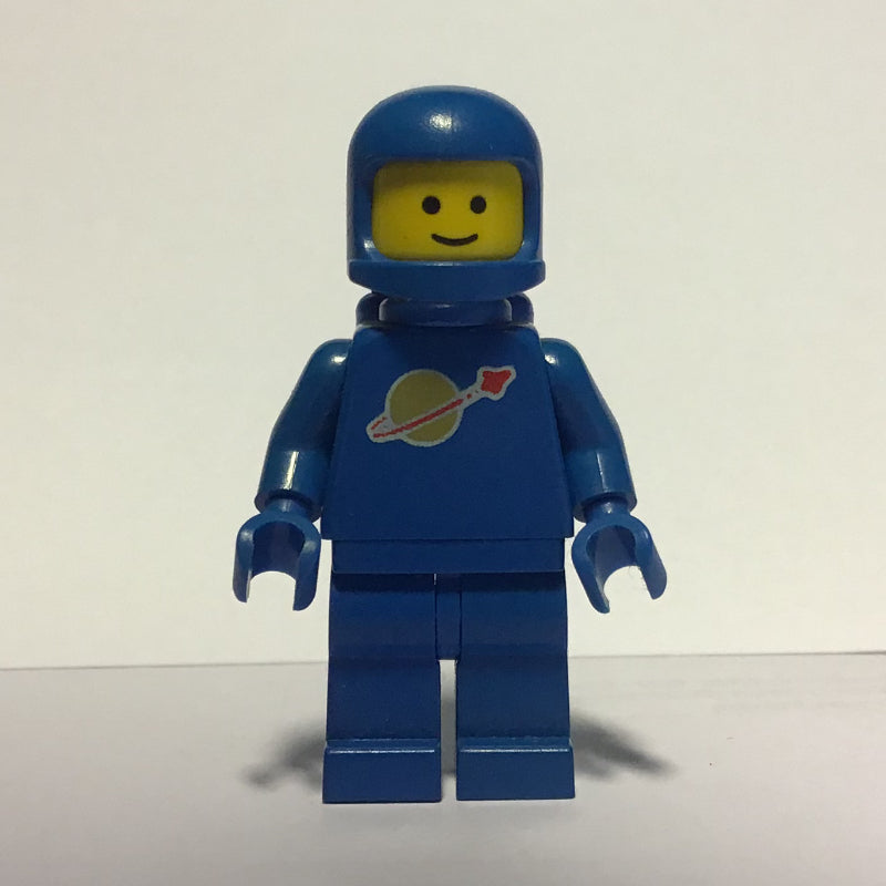 fig-000742 – Classic Spaceman, Blue with Airtanks (3842b Helmet)