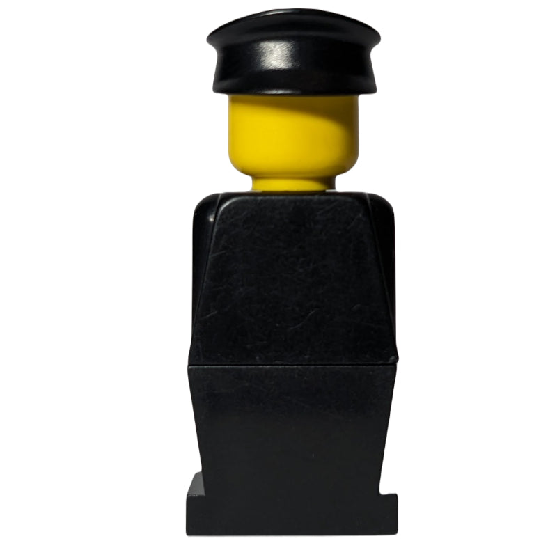 fig-000782 – LEGOLAND Black