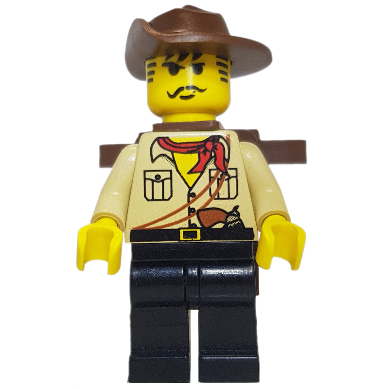 fig-000802 – Johnny Thunder with Backpack (Desert)