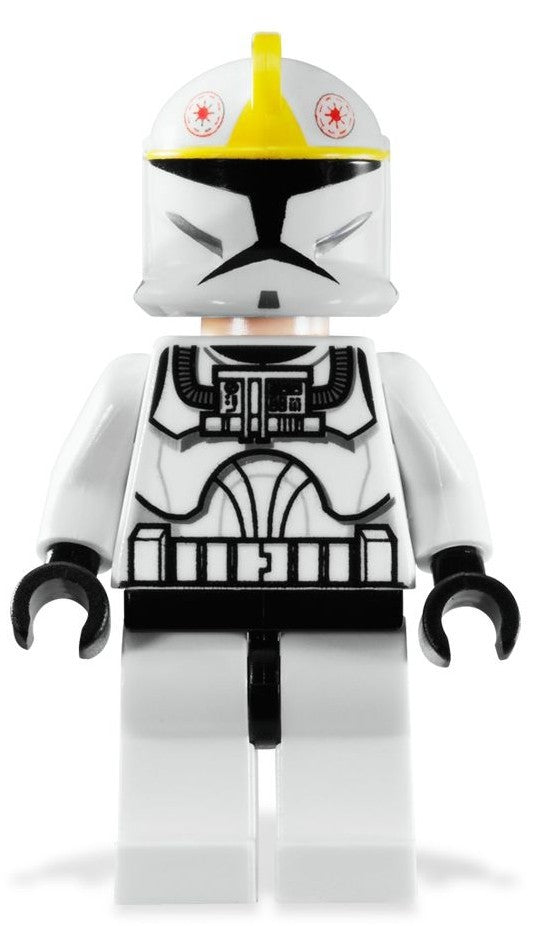 fig-000806 – Clone Pilot, Phase I Armor, Brown Eyes