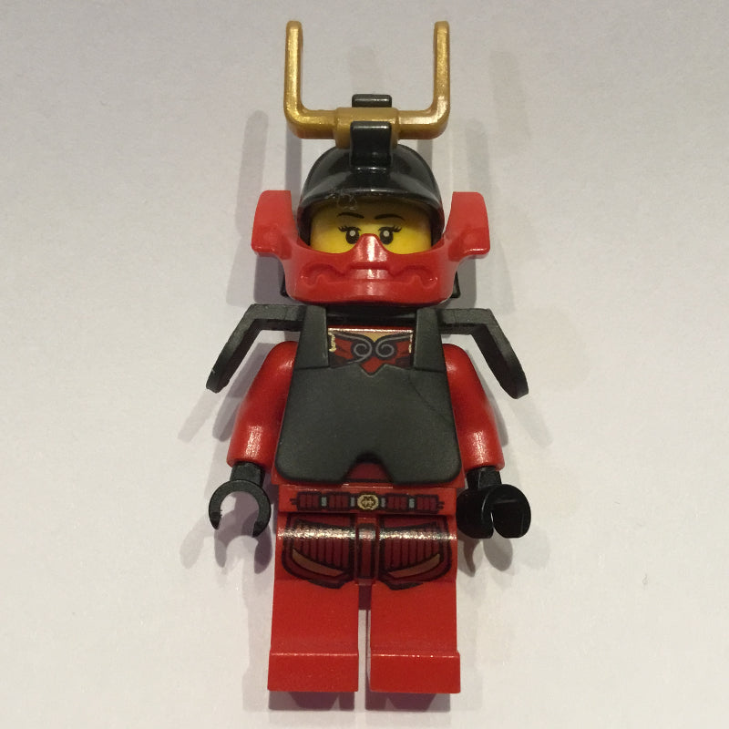 fig-000871 – Samurai X / Nya (Rise of the Snakes)