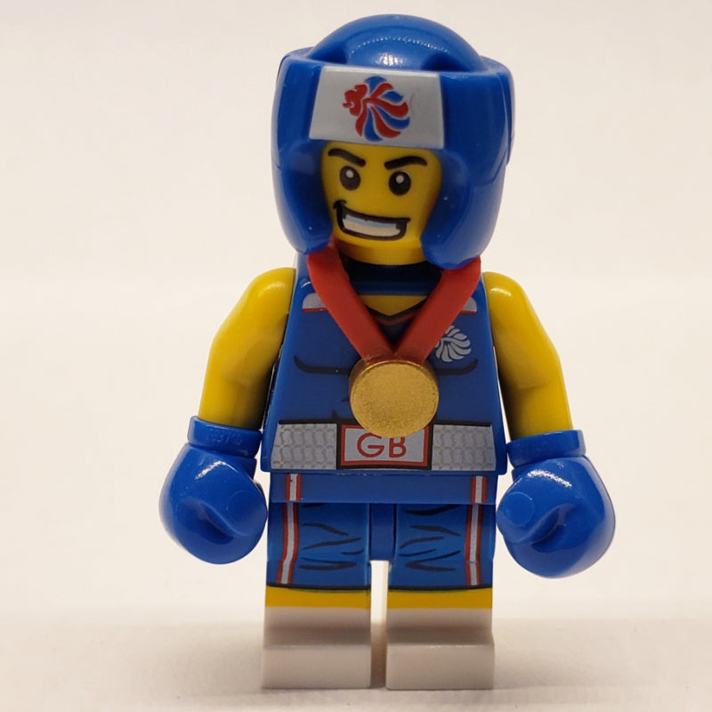 fig-000954 – Brawny Boxer, Team GB (CMF)