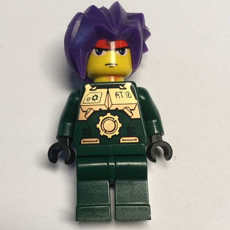 fig-000993 – Ryo in Gold Armor