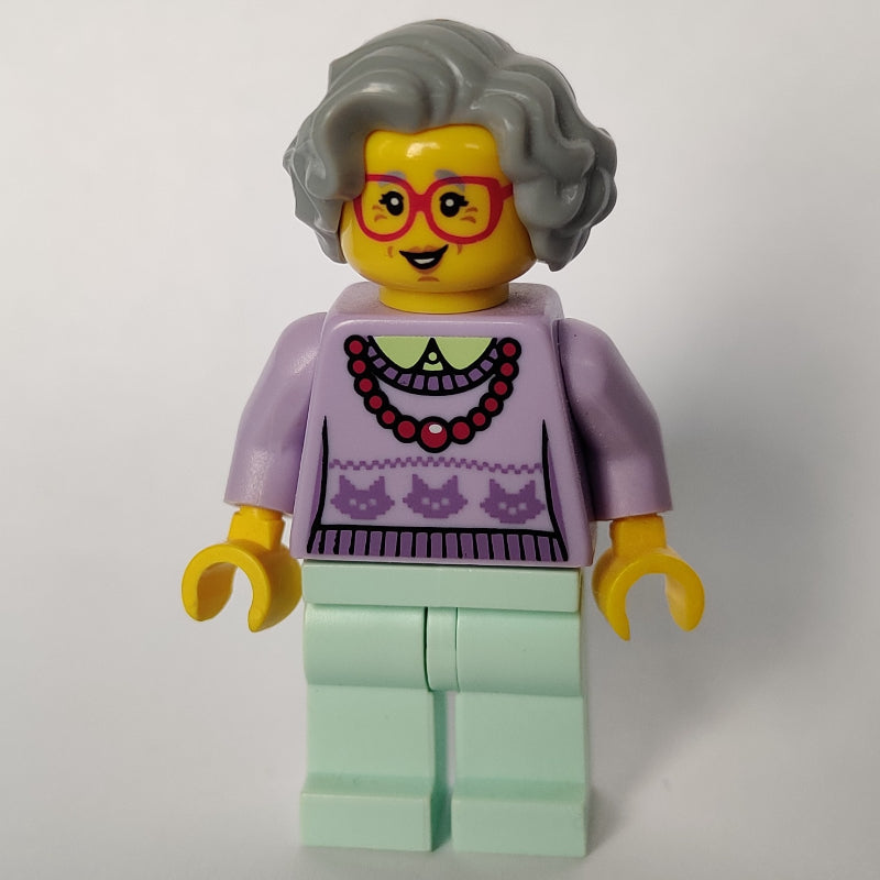 fig-001017 – Grandma