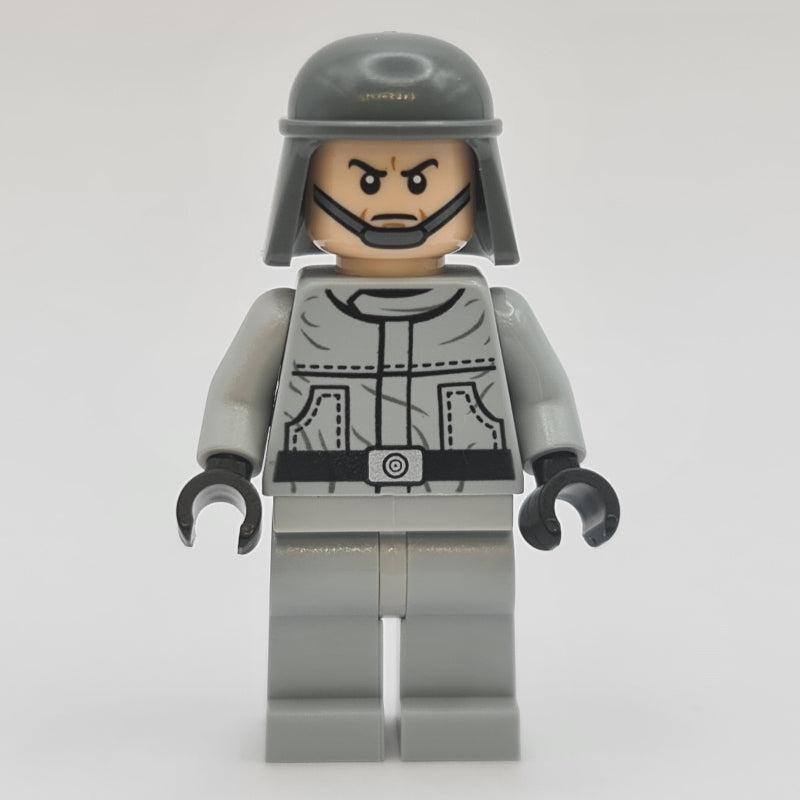 fig-001115 – Imperial AT-ST Driver, Plain Helmet, Dual Sided Head