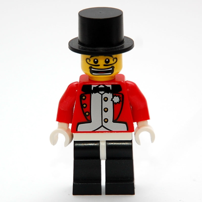 fig-001157 – Circus Ringmaster