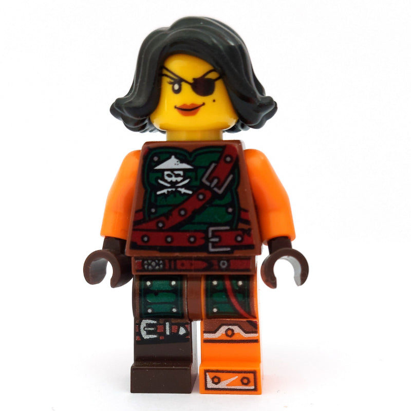 fig-001278 – Cyren in Belt Outfit