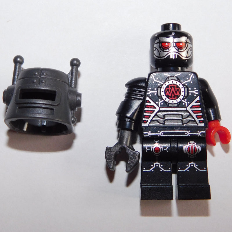 fig-001306 – Evil Robot (CMF)