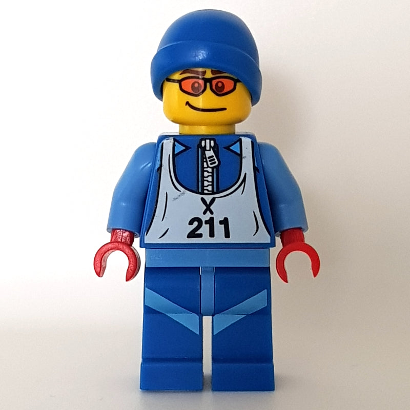 fig-001337 – Skier