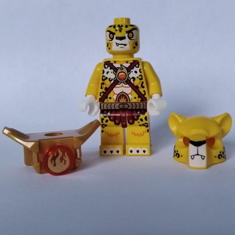 fig-001418 – Lundor with Shoulder Armor and Fire Chi