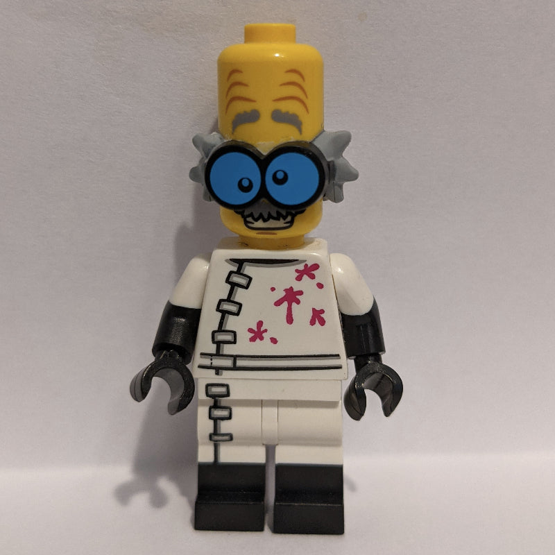 fig-001438 – Monster Scientist