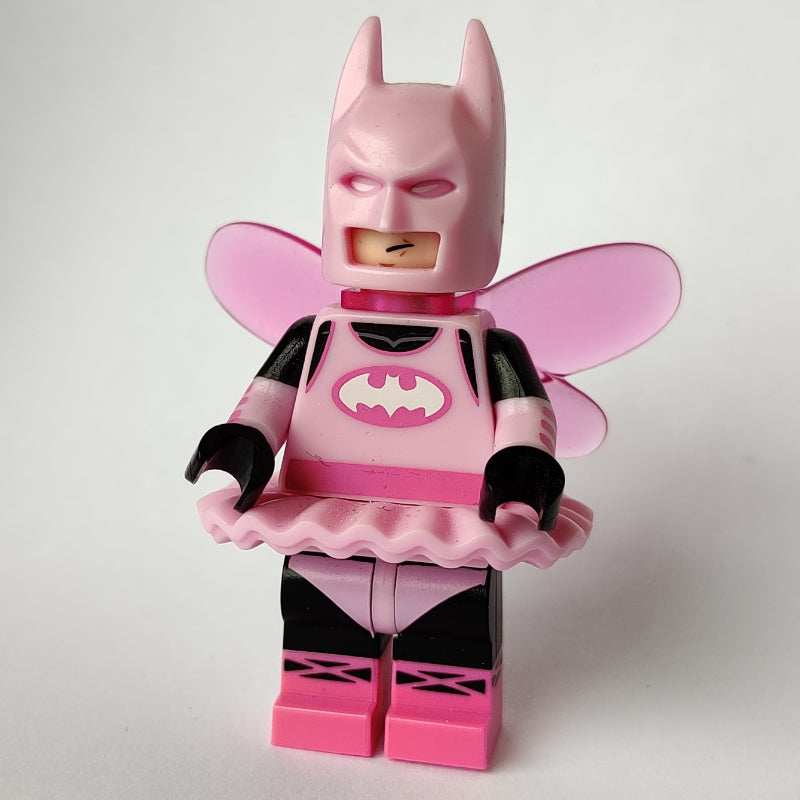 fig-001510 – Batman, Bright Pink Suit, Bright Pink Cowl, Wings (Fairy Batman)
