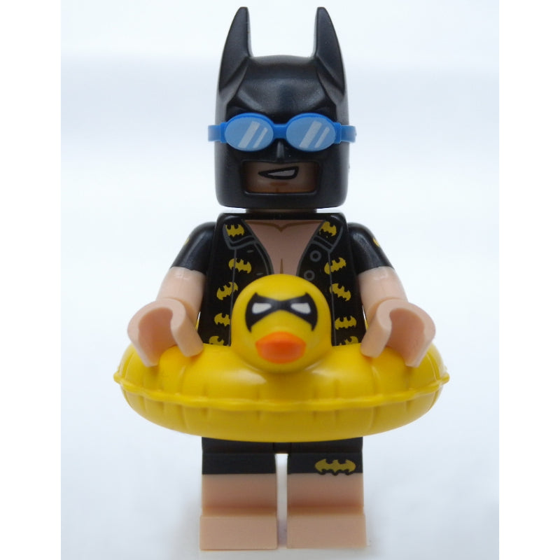 fig-001513 – Batman, Swimsuit with Duck Float (CMF)