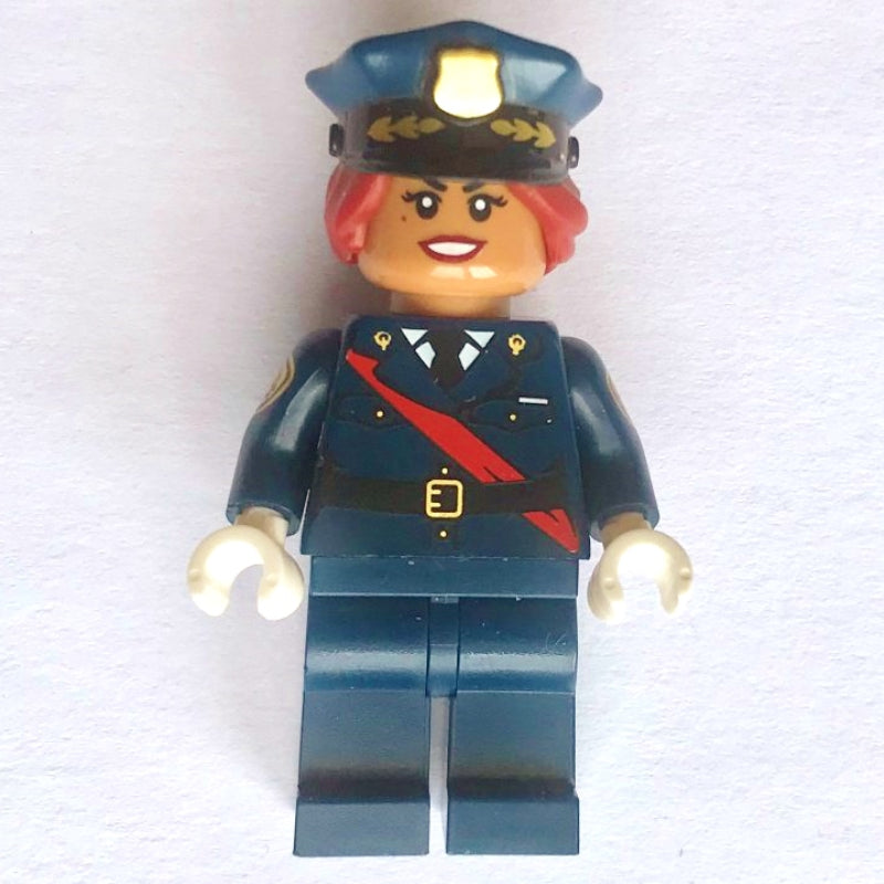fig-001515 – Barbara Gordon (CMF)