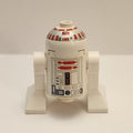 fig-001595 – Astromech Droid, R5-D4, Short Stripes, 30361a Body