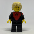 fig-001610 – Pro Surfer