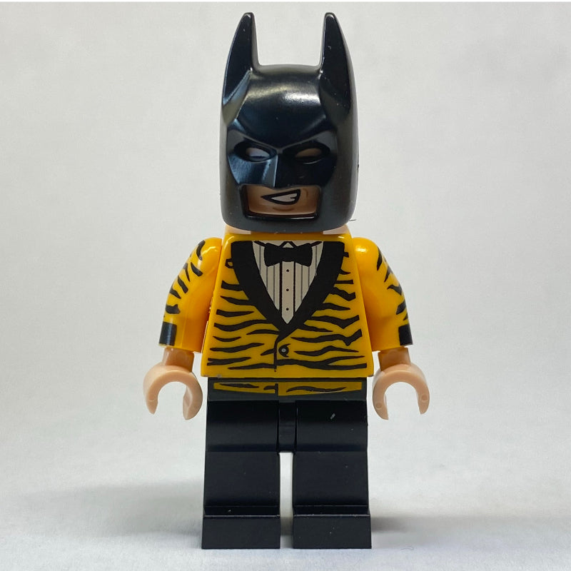 fig-001622 – Batman, Tiger Stripes Tuxedo