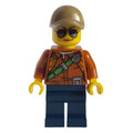 fig-001623 – Explorer, Woman, Shirt with Straps and Radio, Dark Tan Cap, Sunglasses