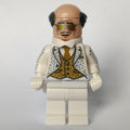fig-001696 – Alfred Pennyworth, Balding, White Tuxedo (Disco Outfit)(CMF)