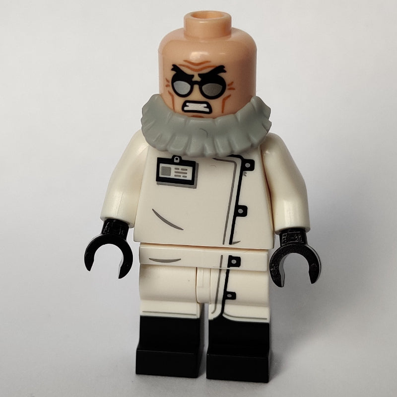 fig-001698 – Hugo Strange (CMF)