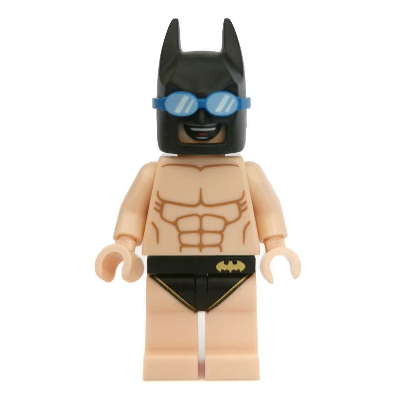 fig-001700 – Batman, Swimsuit (CMF)