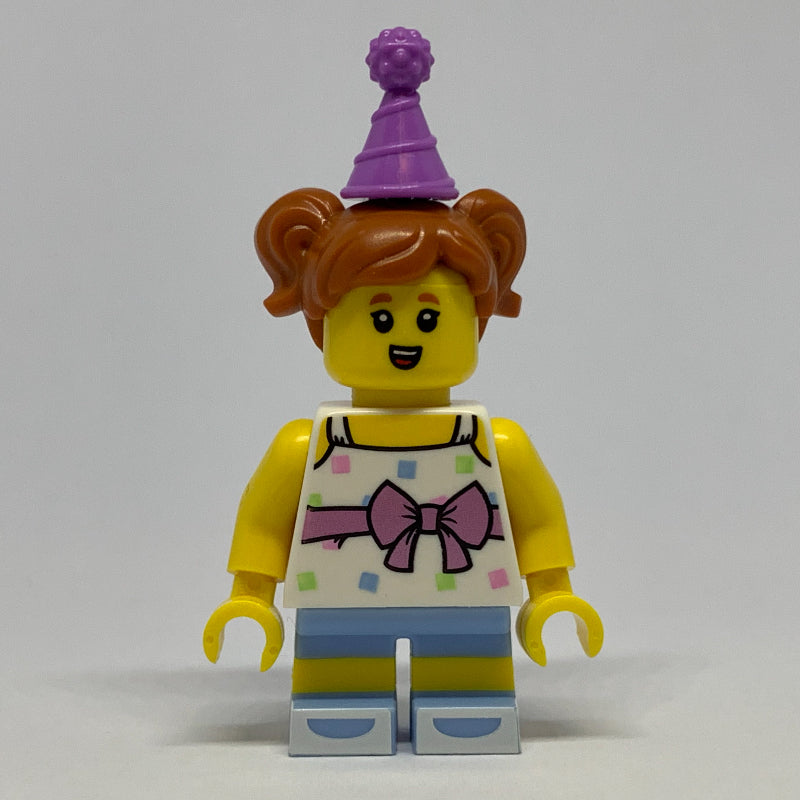 fig-001742 – Birthday Party Girl
