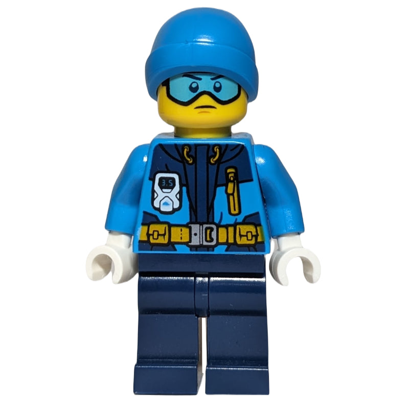 fig-001799 – Arctic Explorer, Beanie Hat, Printed Goggles
