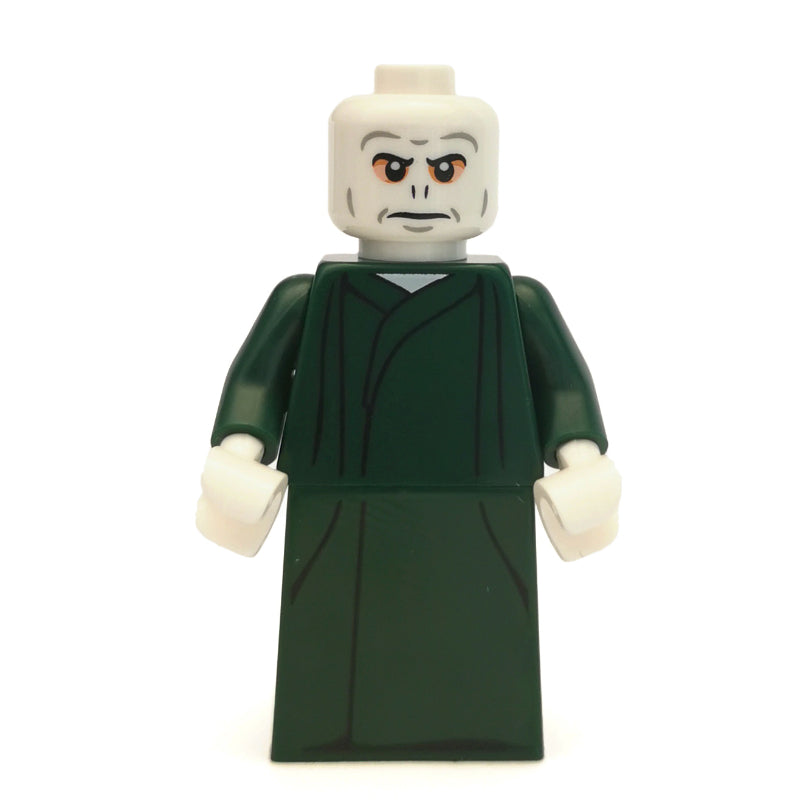 fig-001829 – Voldemort, Dark Green Robe, Nougat Eyes (CMF)