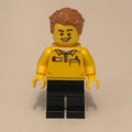 fig-001931 – LEGO Store Employee, LEGO Logo on Back, Medium Nougat Hair