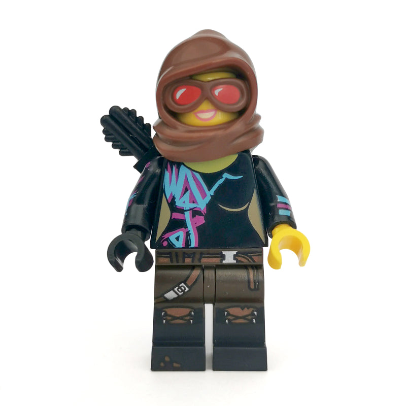 fig-001958 – Lucy with Hood (CMF)