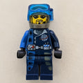 fig-002034 – Charge with Trans-Dark Blue Diving Mask