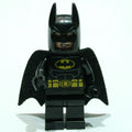 fig-002198 – Batman, Black Suit, Black Cape and Cowl, Yellow Batman Logo, White Headband (37157 Cape)