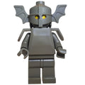 fig-002239 – Dragon Fortress Guardian with Bat Helmet