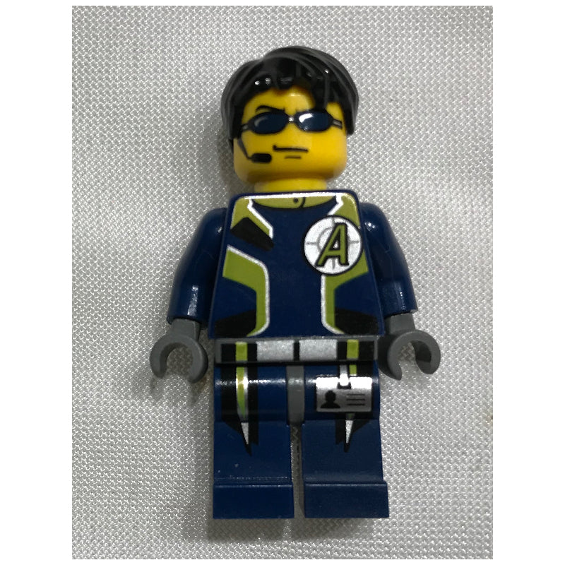fig-002280 – Agent Chase