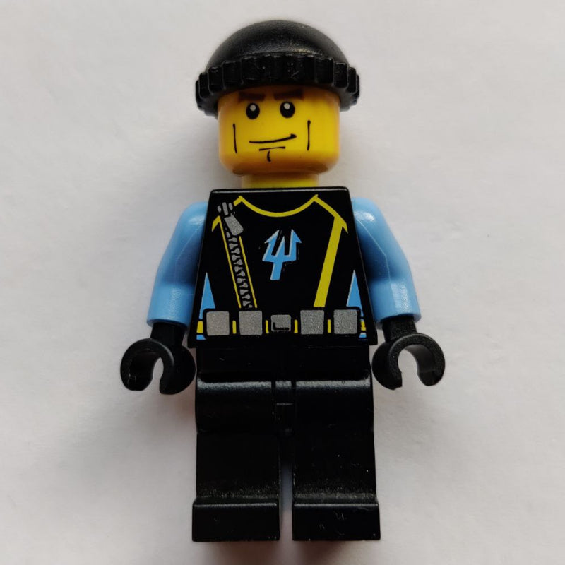 fig-002311 – Aquaraider Diver with Black Hat
