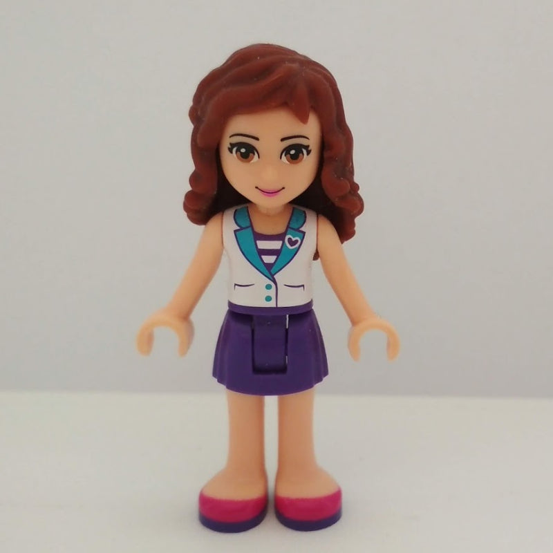fig-002392 – Olivia - White Blouse, Dark Purple Skirt