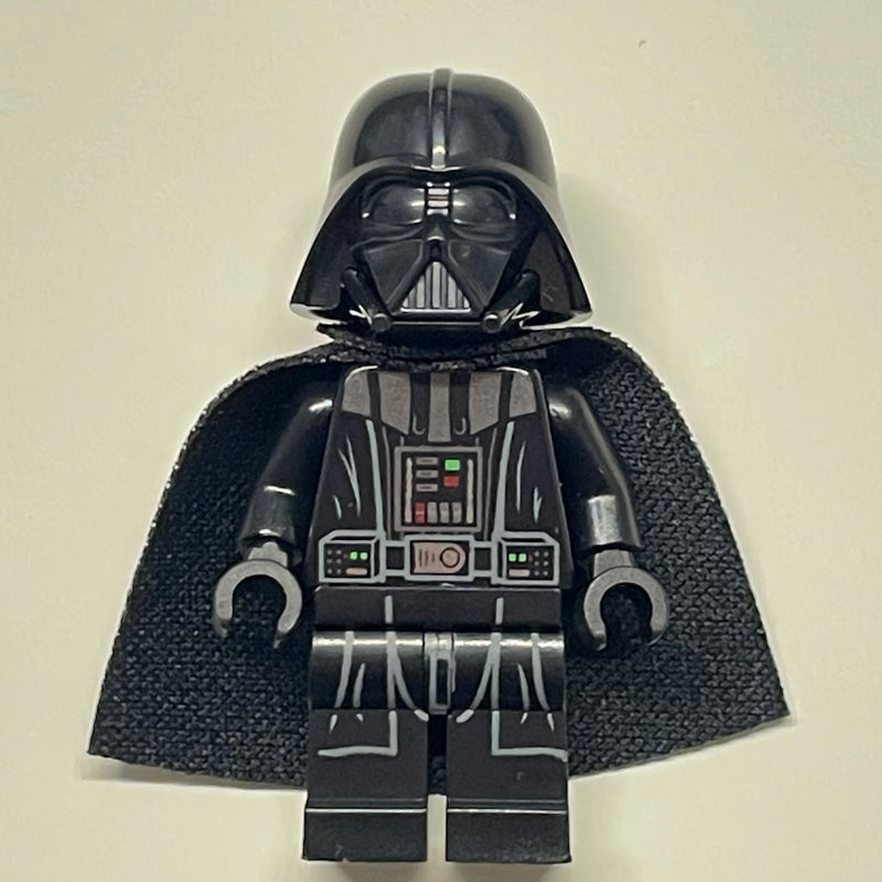 fig-002515 – Darth Vader, White Skin, 19888 Cape, Green Square on Chest Panel