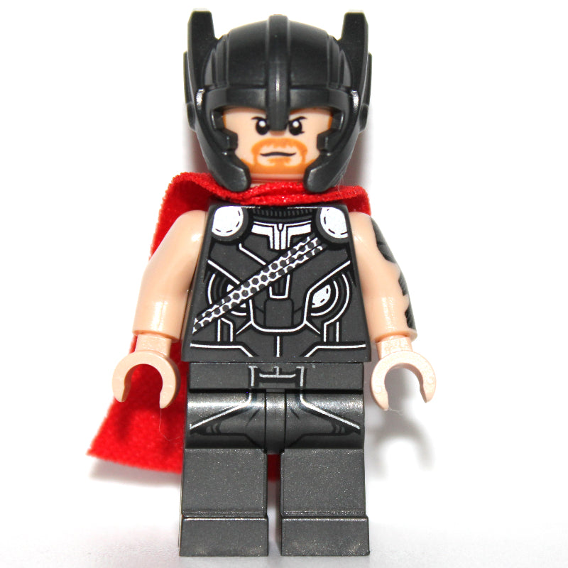 fig-002568 – Thor with Helmet