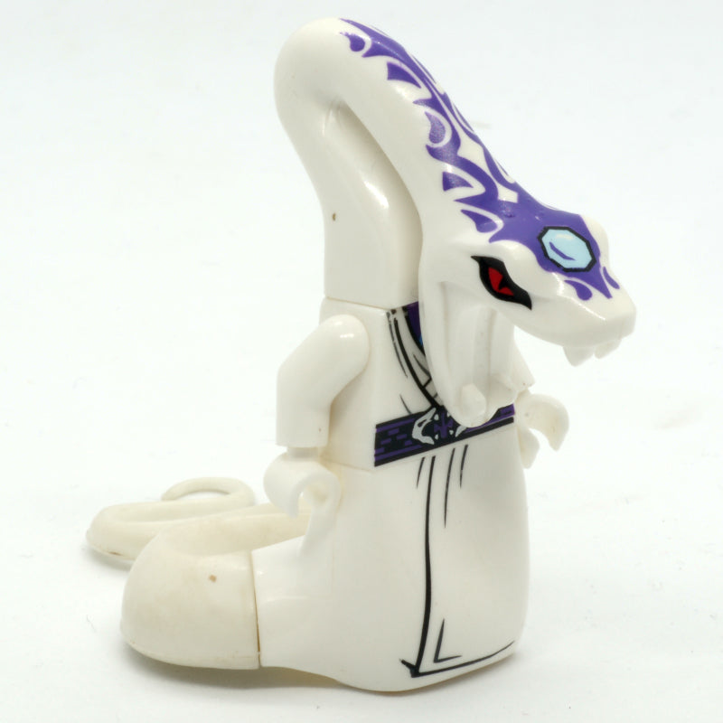fig-002754 – Pythor P. Chumsworth, White (Day of the Departed)