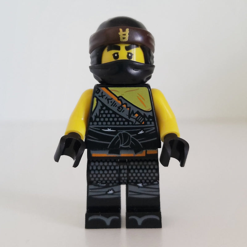 fig-002902 – Cole with Bandana (Hunted)