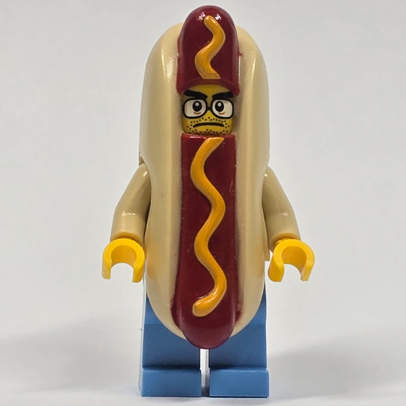 fig-002910 – Nomis / Hot Dog Guy