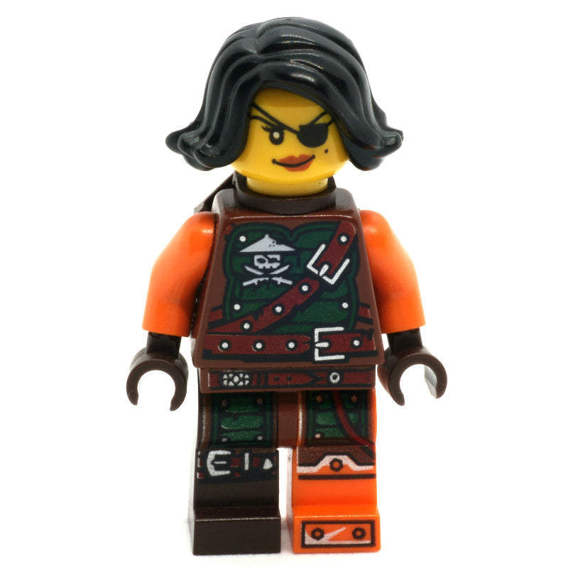fig-003042 – Cyren in Belt Outfit with Scabbard